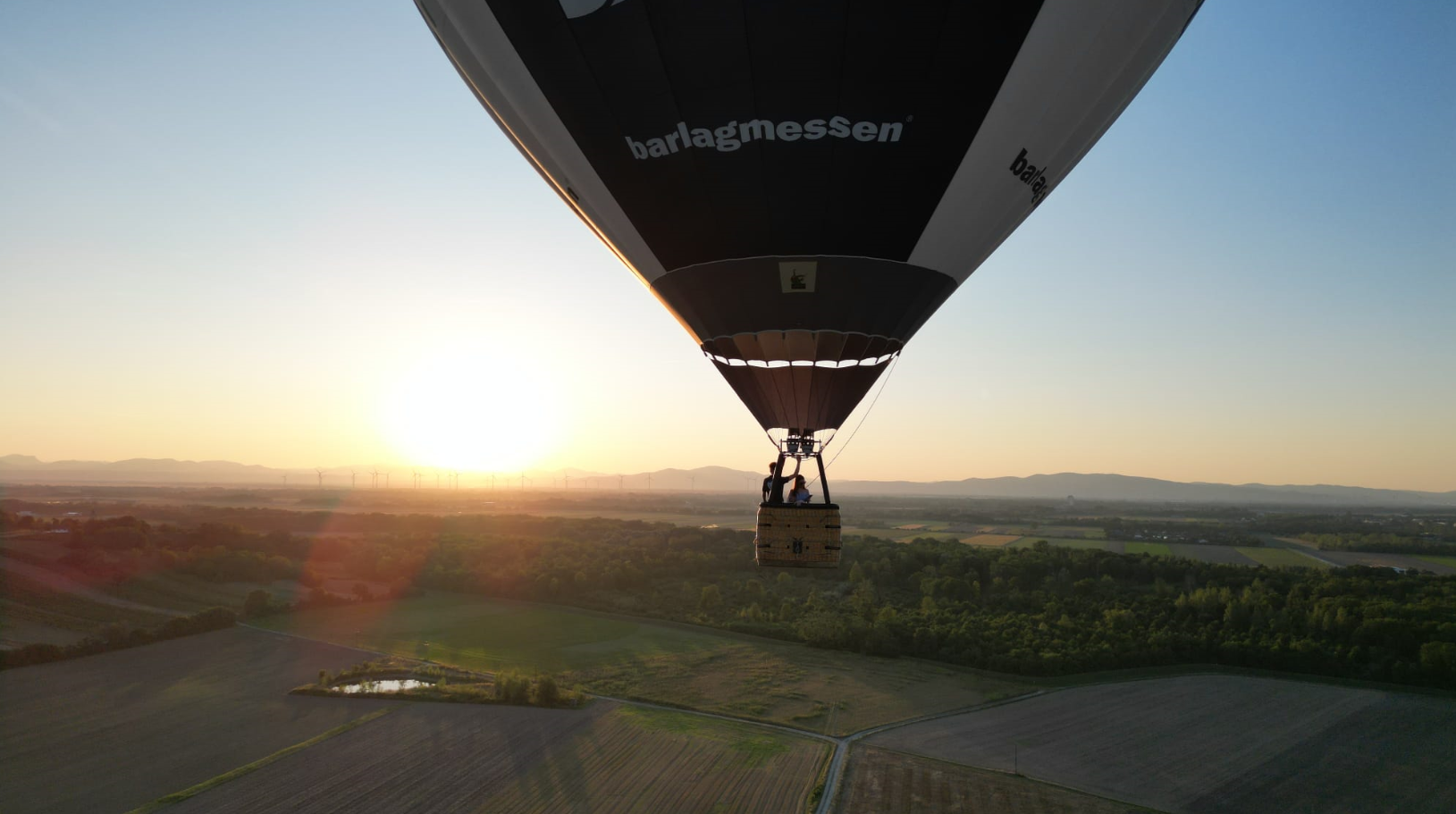 Ballonfahrt mit Moderatorin Conny Winiwarter